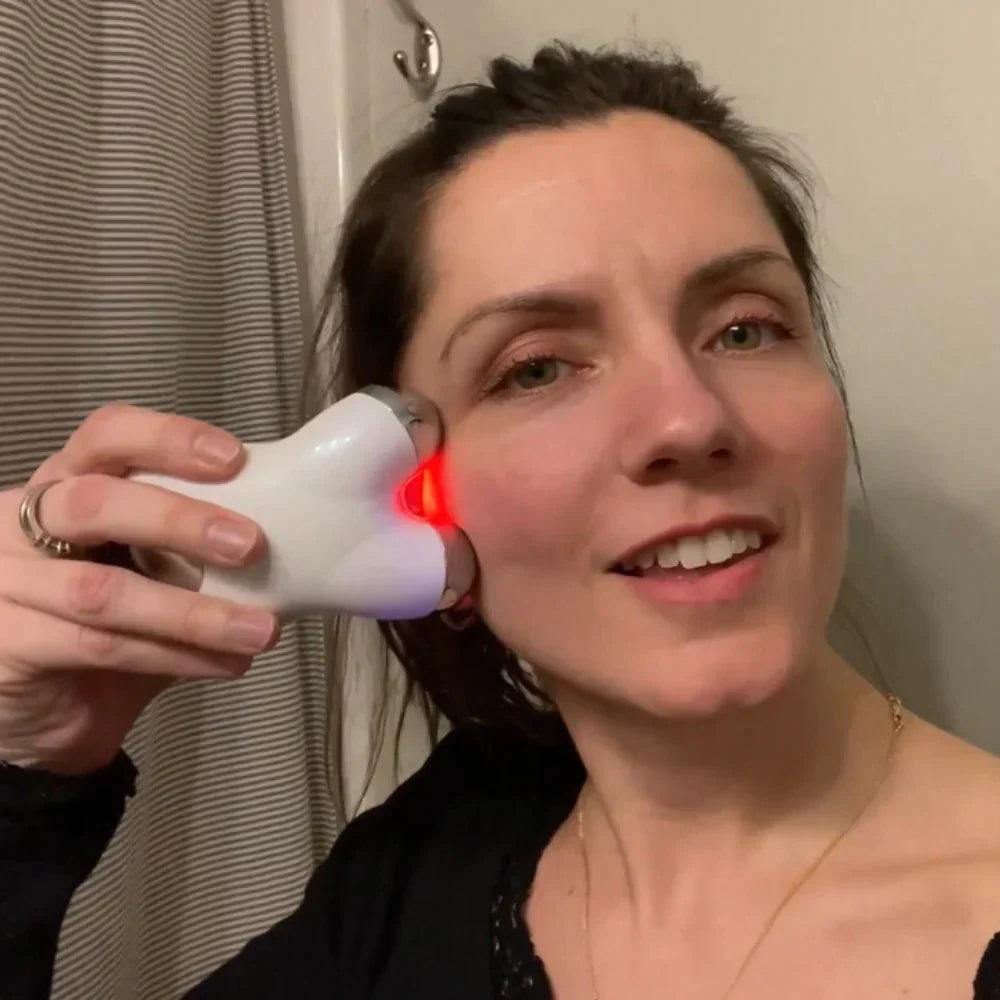 NEW Clean Girl Light Lift